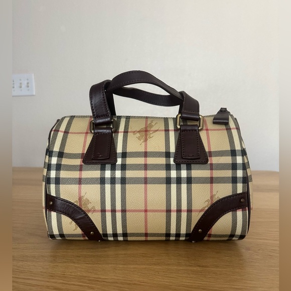 Burberry Handbags - Burberry Boston Bag